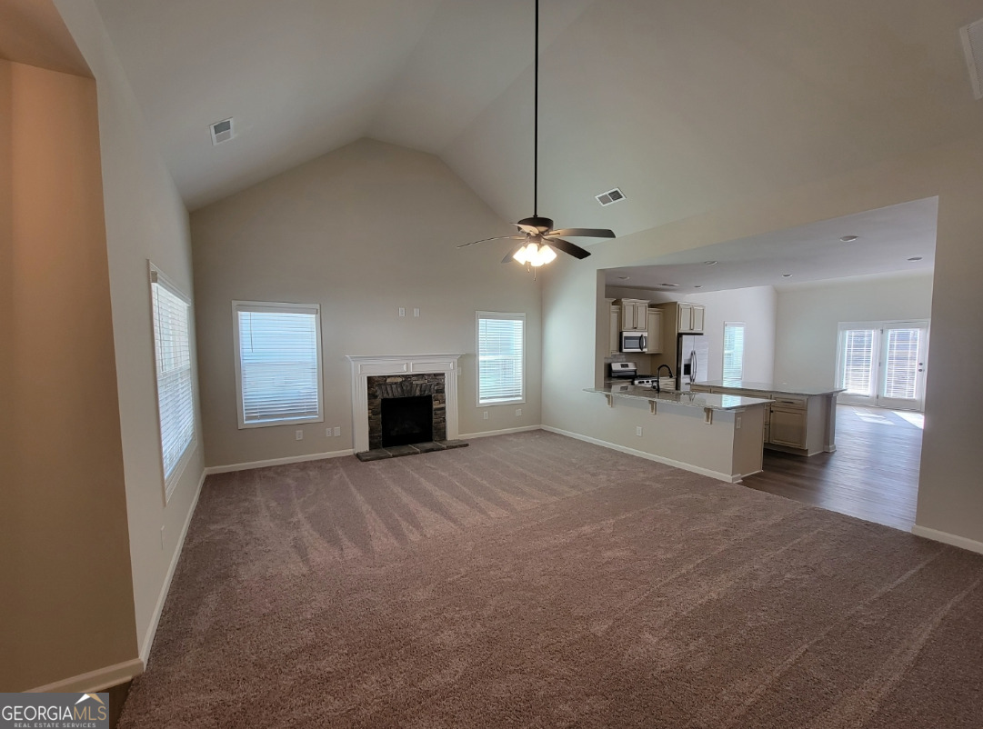 275 S Ridge Senoia, GA 30276 - Photo 8 of 37