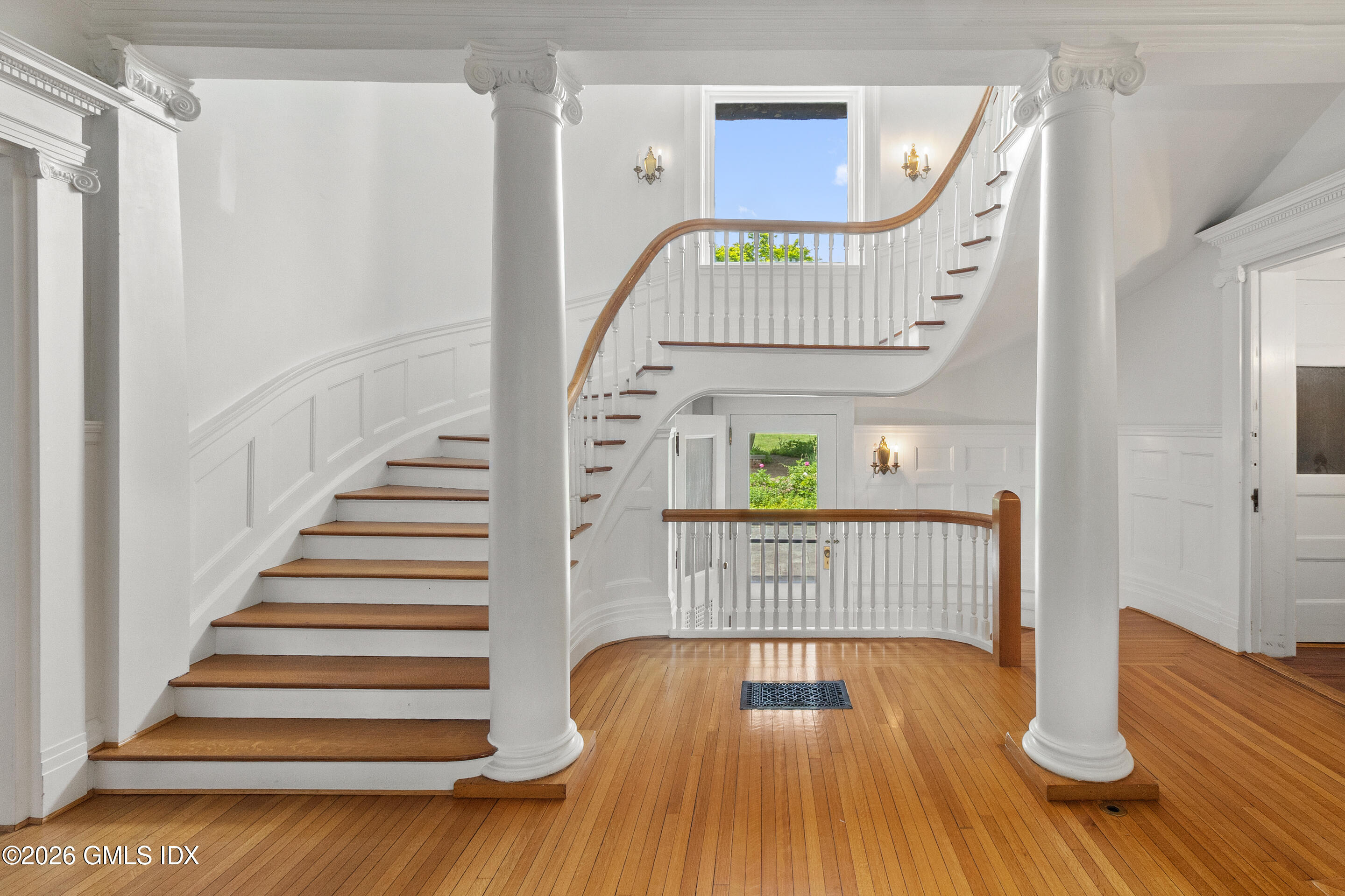 432 Field Point Road Greenwich, CT 06830 - Photo 14 of 49 Front Hall Stair