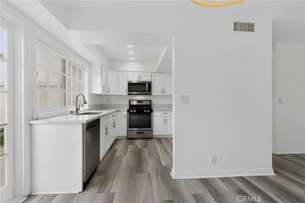 $1,290,000 | 2450 Vista Hogar, Newport Beach, CA 92660