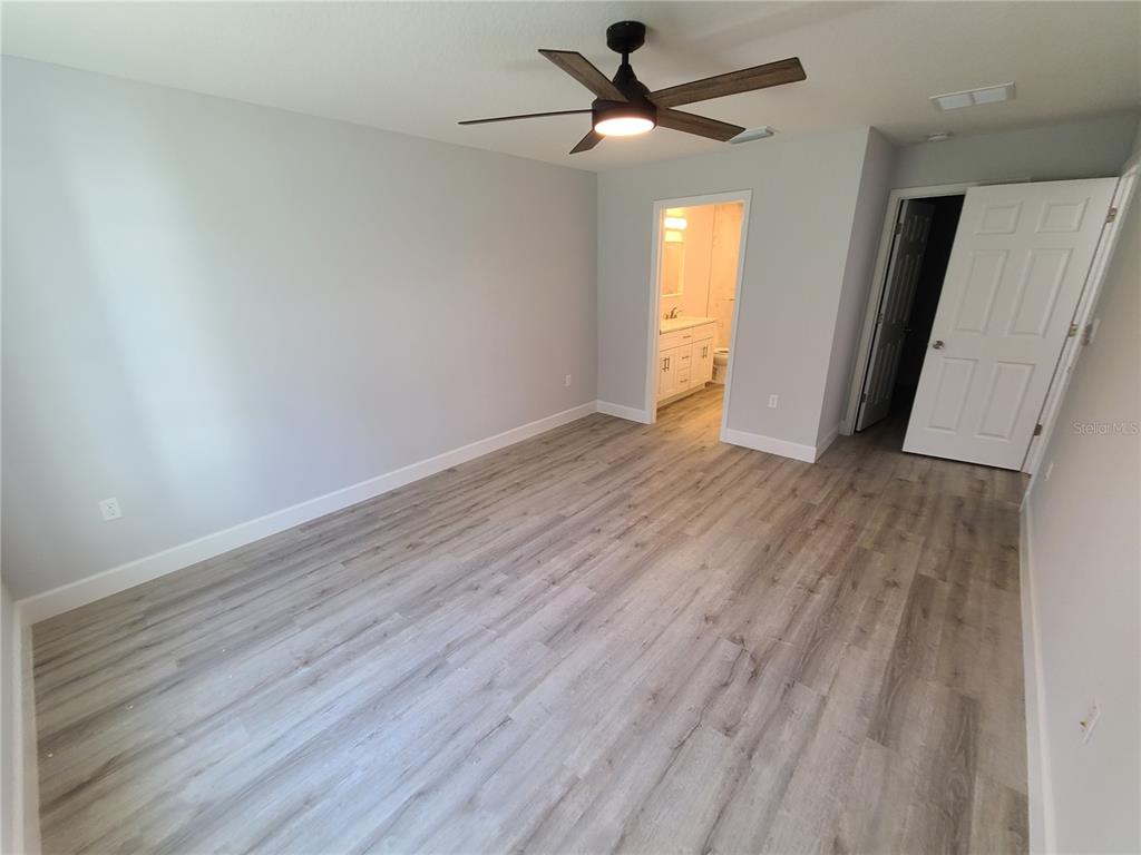 12913 Southwest 82nd Ave Road Ocala, FL 34473 - Photo 11 of 28 Gallery Image 11