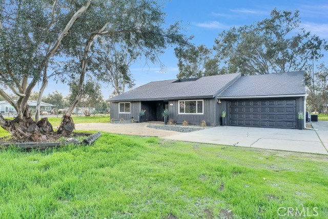 28625 Shady Tree Lane Winchester, CA 92596 - Photo 2 of 51