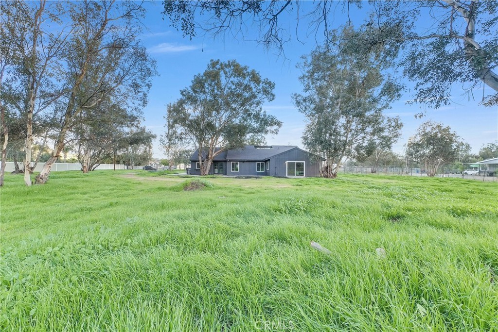 28625 Shady Tree Lane Winchester, CA 92596 - Photo 42 of 51