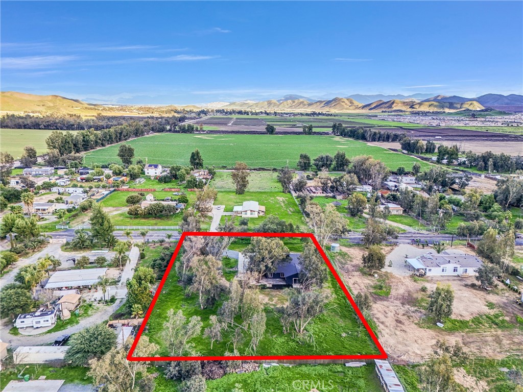 28625 Shady Tree Lane Winchester, CA 92596 - Photo 46 of 51