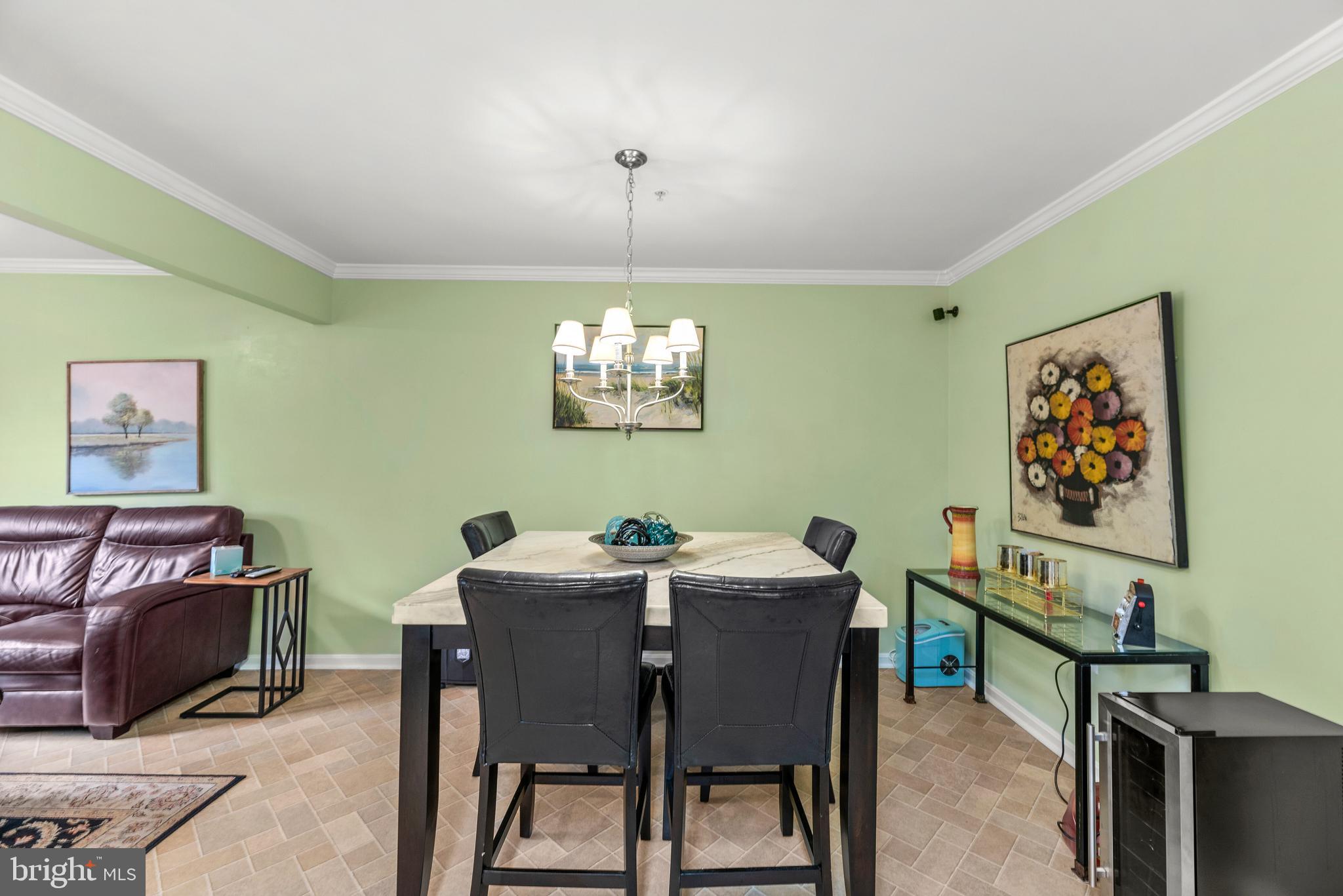 138 Carolstowne Road Reisterstown, MD 21136 - Photo 13 of 46 Dining room