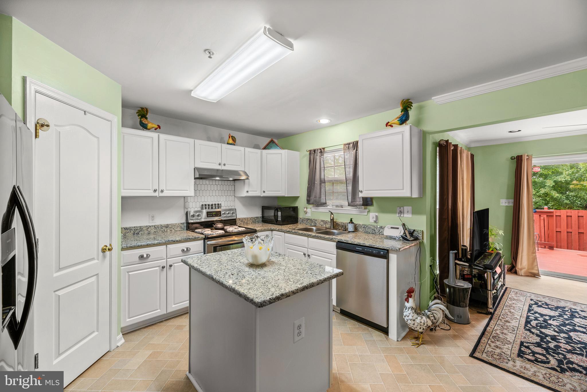 138 Carolstowne Road Reisterstown, MD 21136 - Photo 16 of 46 Kitchen