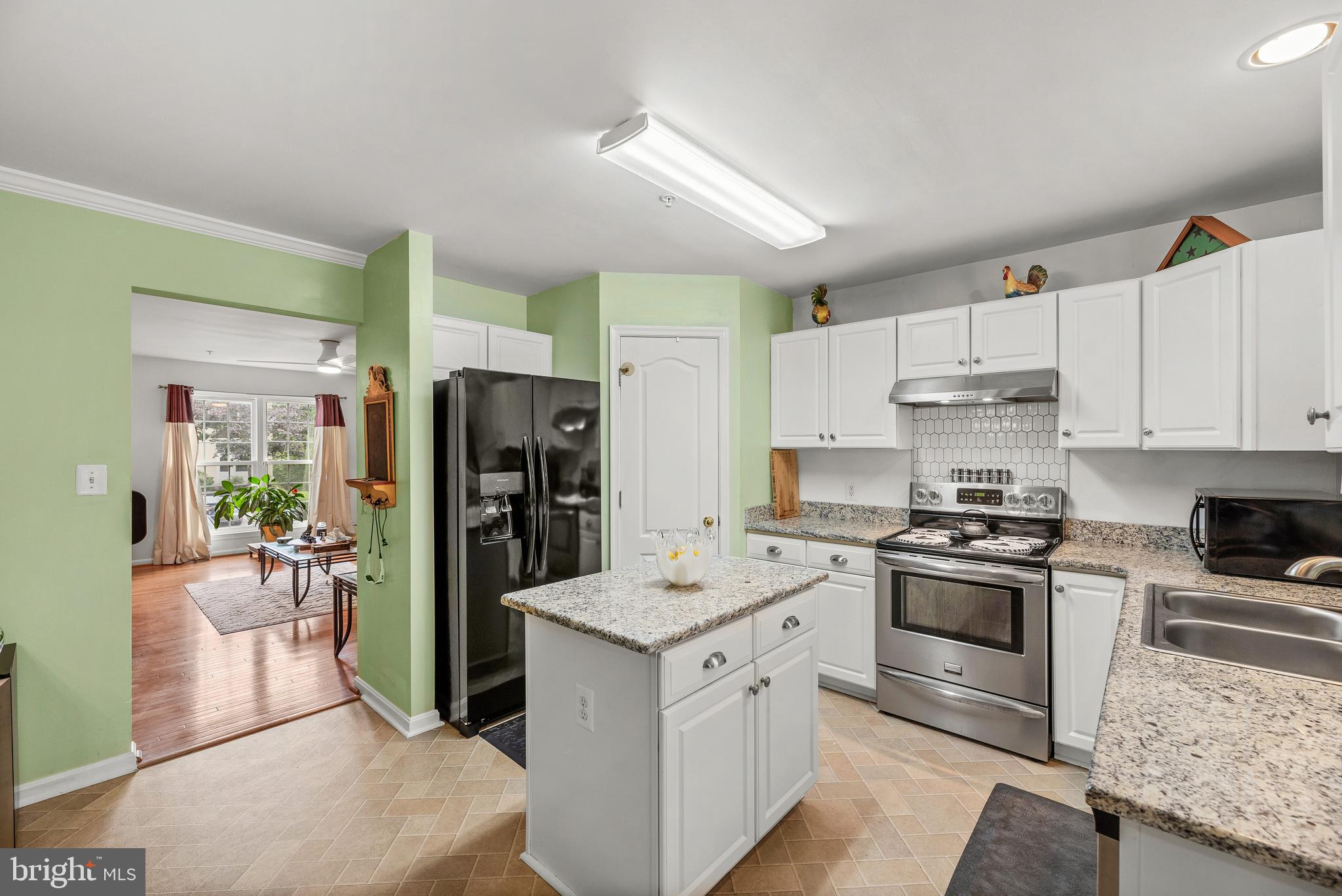 138 Carolstowne Road Reisterstown, MD 21136 - Photo 18 of 46 Kitchen