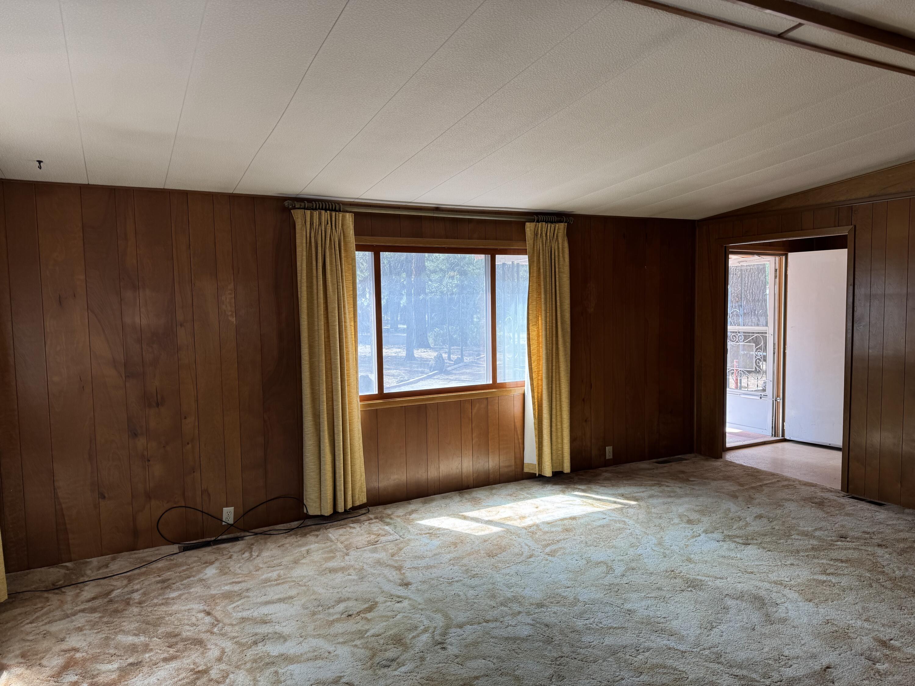 15834 Jackpine Road La Pine, OR 97739 - Photo 10 of 49 10