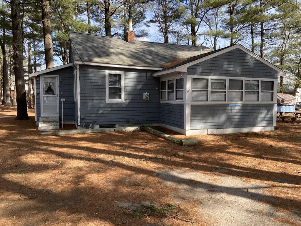 11 Charles Street Wareham, MA 02571 - Photo 2 of 16 Gallery Image 2