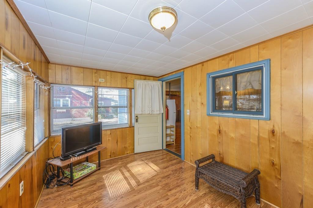 11 Charles Street Wareham, MA 02571 - Photo 7 of 16 Gallery Image 7