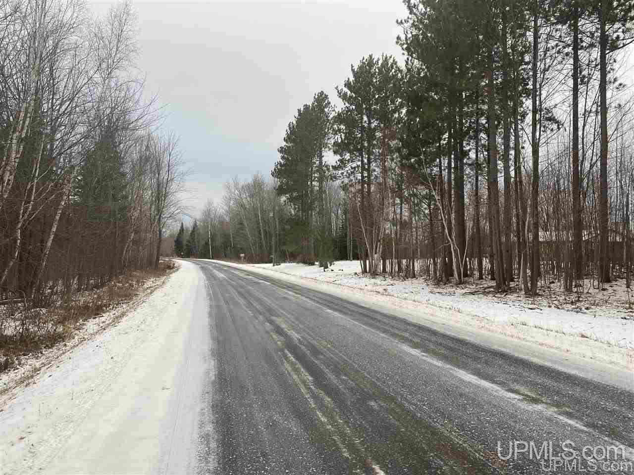 1-2 3 4 Norwich Road Ontonagon, MI 49953 - Photo 4 of 6