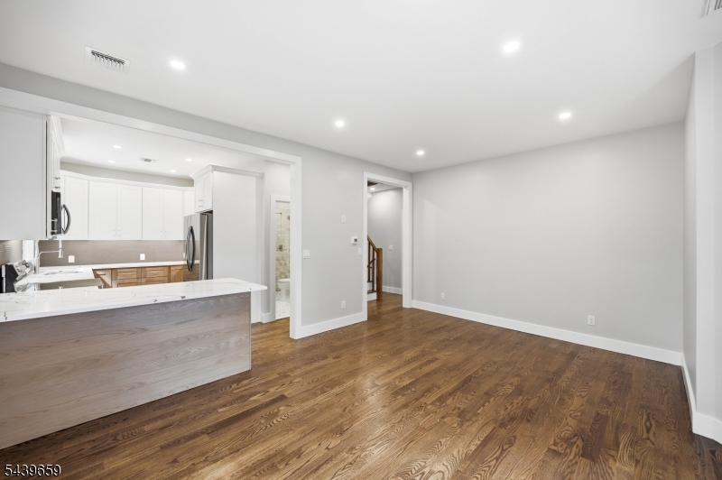 40 Jardine Road, Unit 2 Morristown, NJ 07960 - Photo 10 of 48