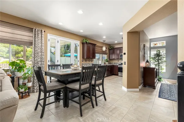 $740,000 | 45166 Via Quivera, Temecula, CA 92592