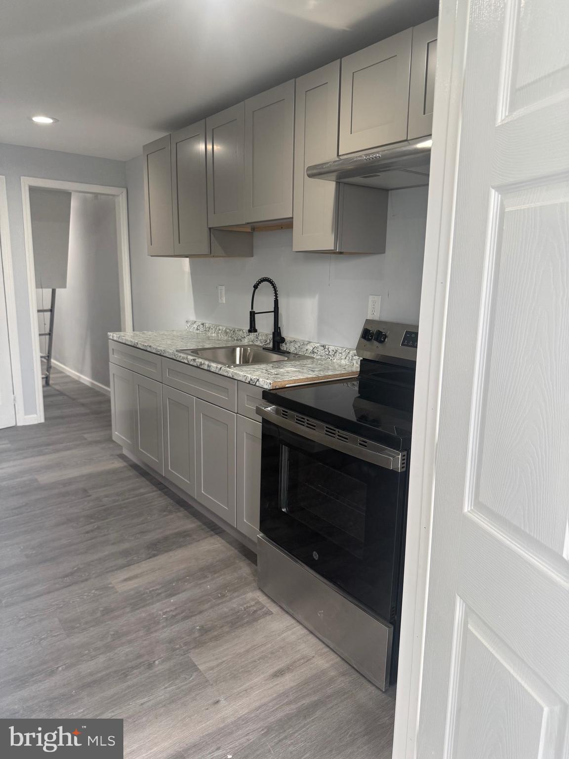 307 Spring Street, Unit 3 Trenton, NJ 08618 - Photo 7 of 12