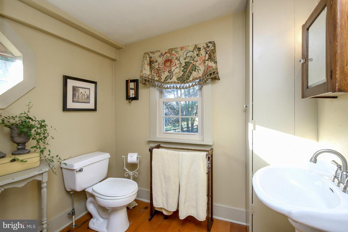 1089 Baust Church Road Union Bridge, MD 21791 - Photo 20 of 30 Bath (Master)