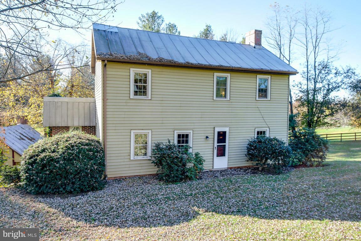 1089 Baust Church Road Union Bridge, MD 21791 - Photo 4 of 30 Exterior (Front)
