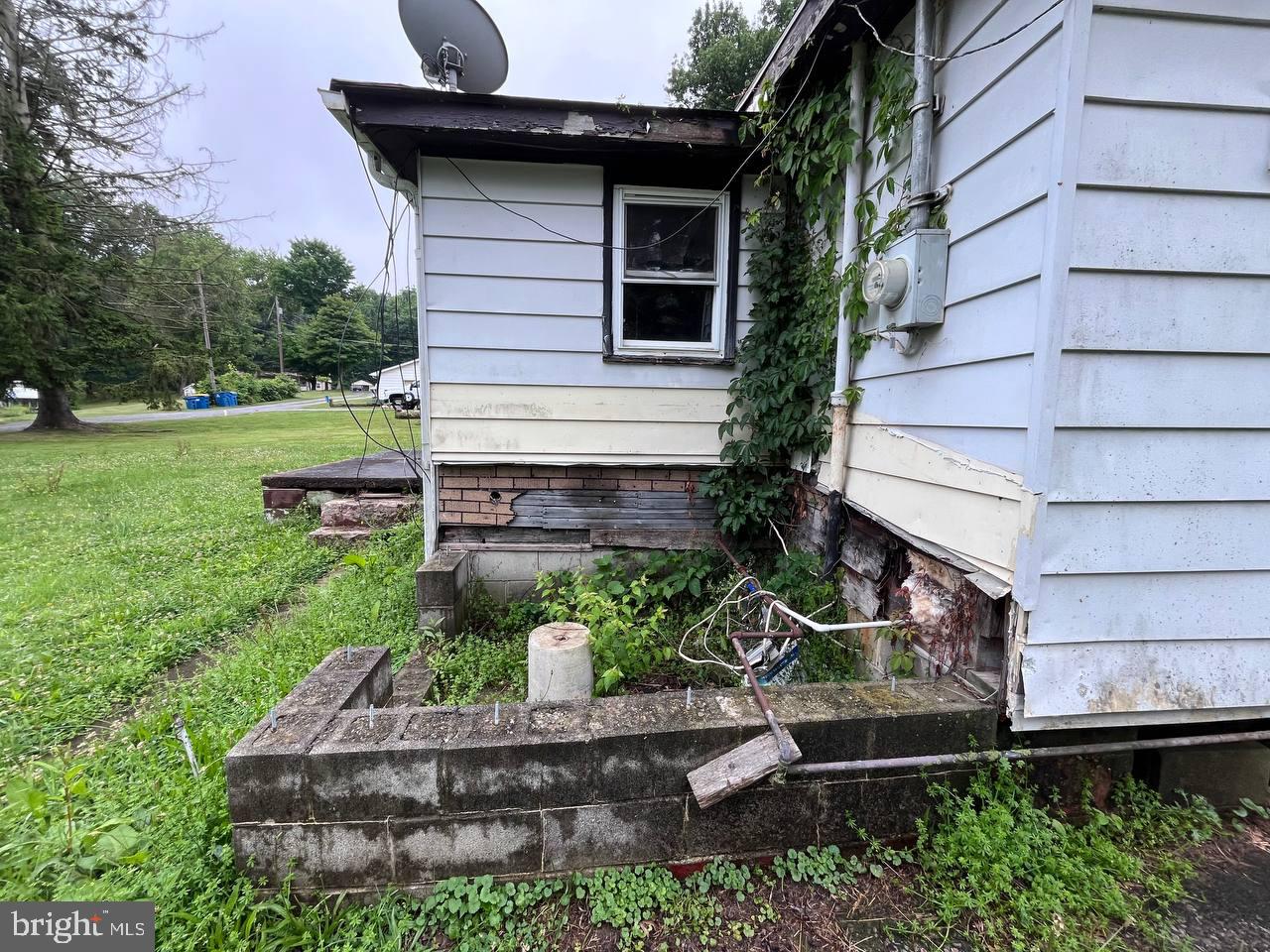132 Thomas Road New Castle, PA 16101 - Photo 45 of 51