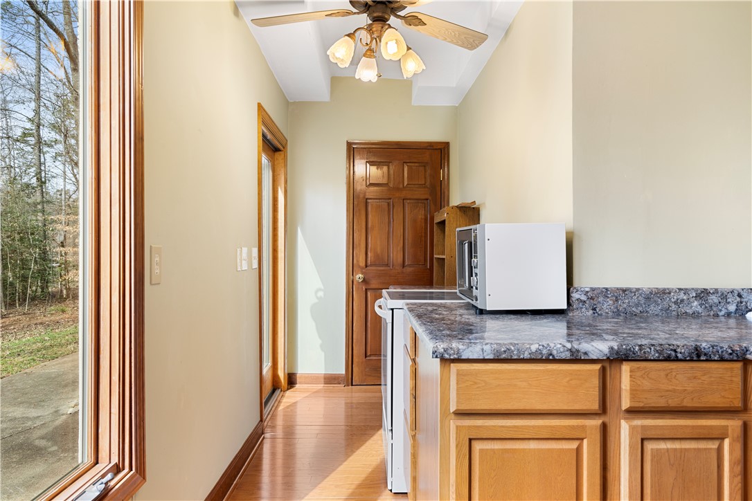 278 Blackjack Cove Road Westminster, SC 29693 - Photo 32 of 50 Gallery Image 32