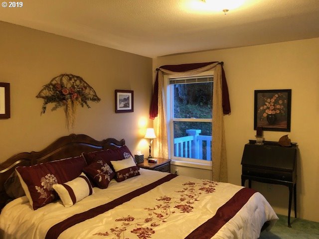 66697 Gunderson Road North Bend, OR 97459 - Photo 27 of 28
