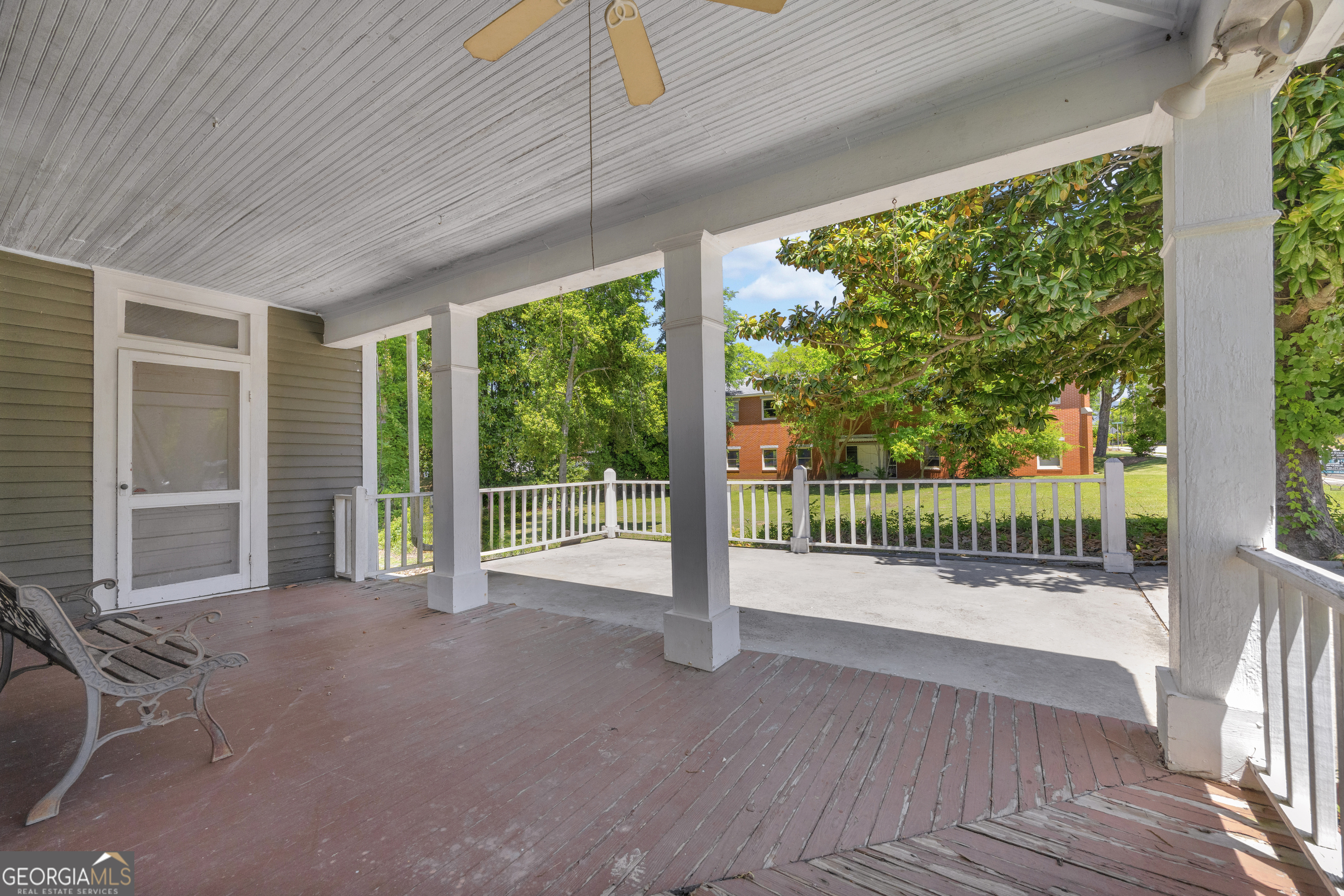 170 South McIntosh Street Elberton, GA 30635 - Photo 4 of 58