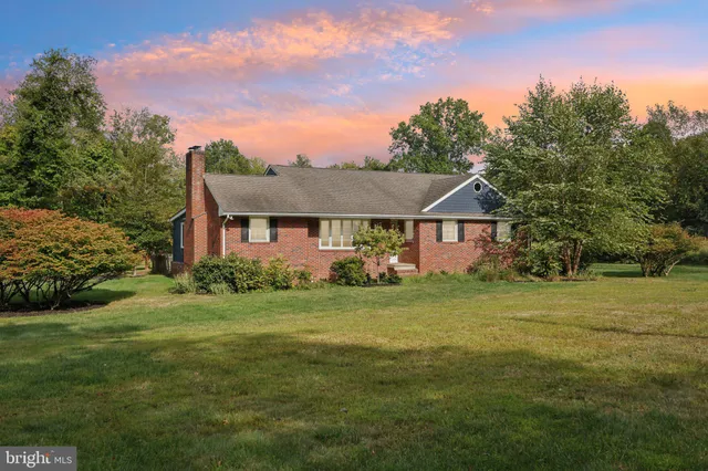 $725,000 | 198 Hopewell Princeton Road, Hopewell, NJ 08525