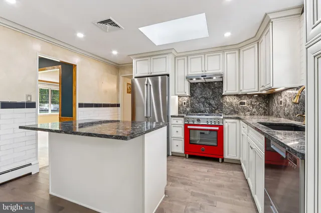 $725,000 | 198 Hopewell Princeton Road, Hopewell, NJ 08525