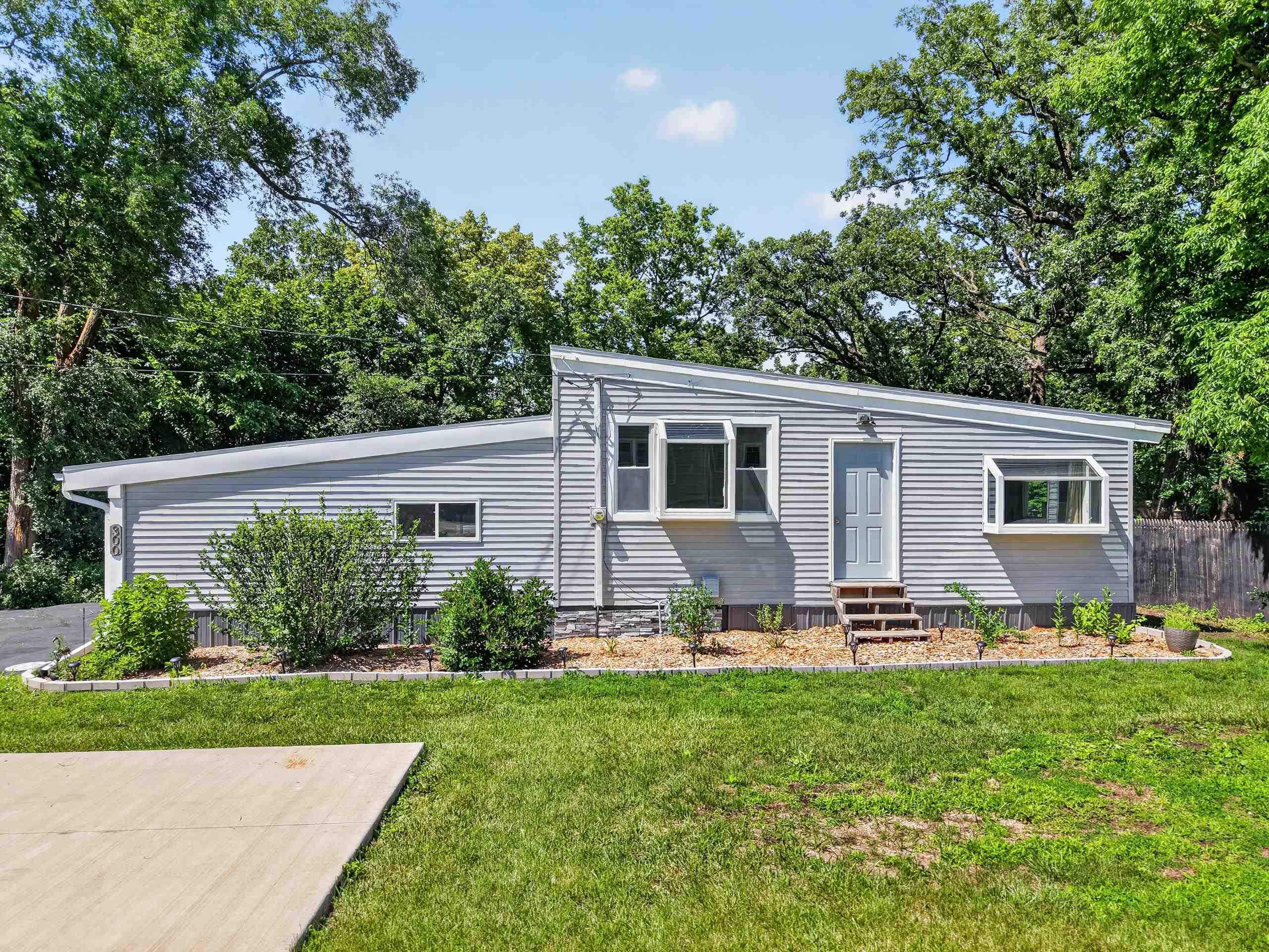 300 Adams Street Ottawa, IL 61350 - Photo 33 of 33