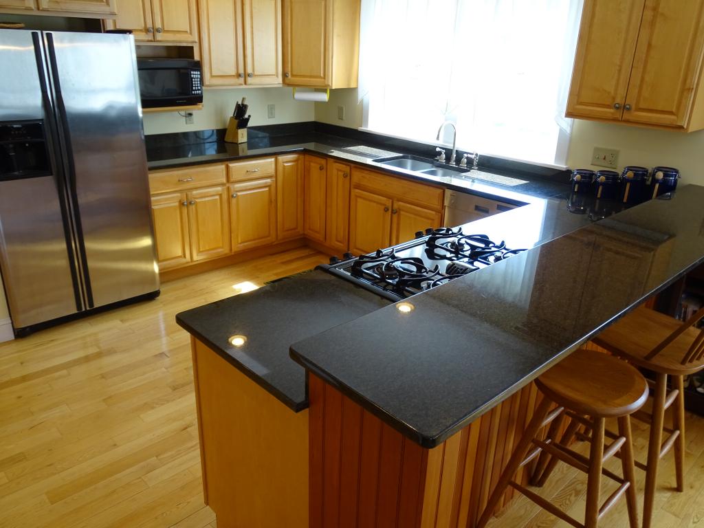 186 South Hallow Lane Rochester, VT 05767 - Photo 12 of 25