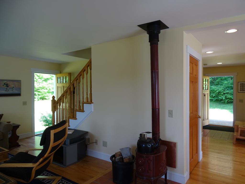 186 South Hallow Lane Rochester, VT 05767 - Photo 16 of 25