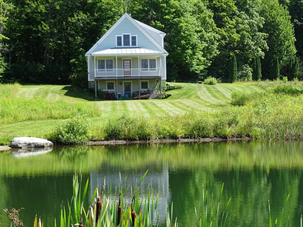 186 South Hallow Lane Rochester, VT 05767 - Photo 6 of 25