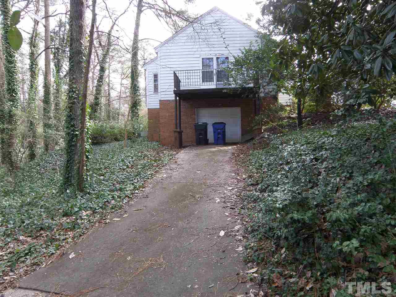 1801 Banbury Road Raleigh, NC 27608 - Photo 4 of 25