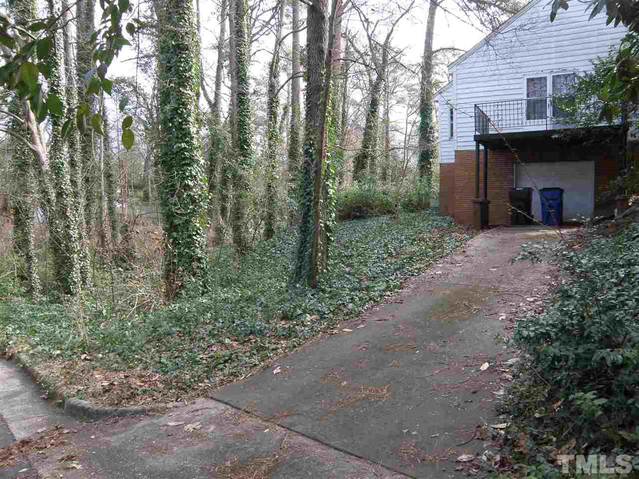 1801 Banbury Road Raleigh, NC 27608 - Photo 5 of 25