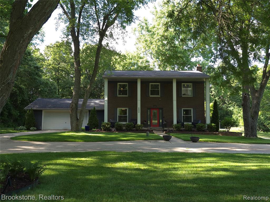 4890 Whipple Lake Road Clarkston, MI 48348 - Photo 1 of 40