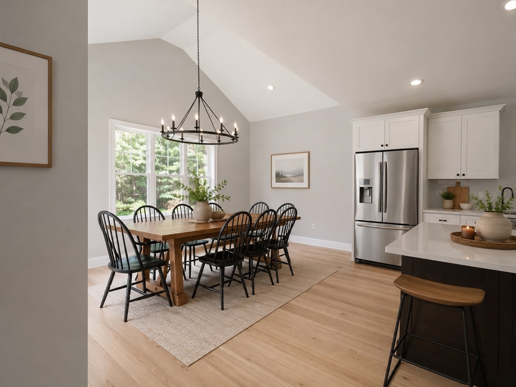 17 West Main Street Upton, MA 01568 - Photo 5 of 7