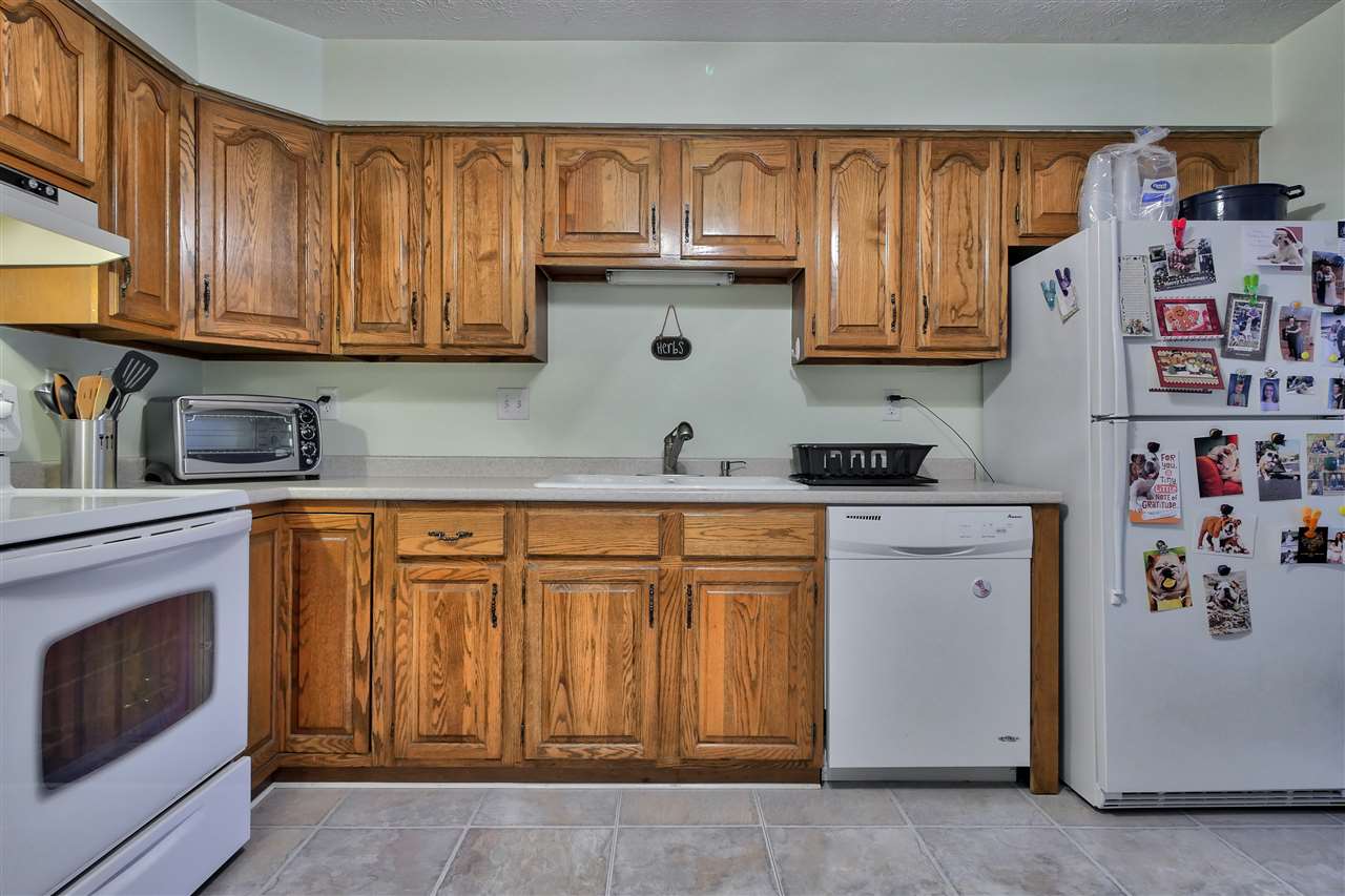 645 Old Wellington Road, Unit 2 Manchester, NH 03104 - Photo 11 of 23 Gallery Image 11
