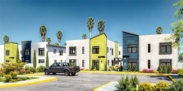 $175,000 | 304 North Palmas Avenue, Unit B, Edinburg, TX 78539