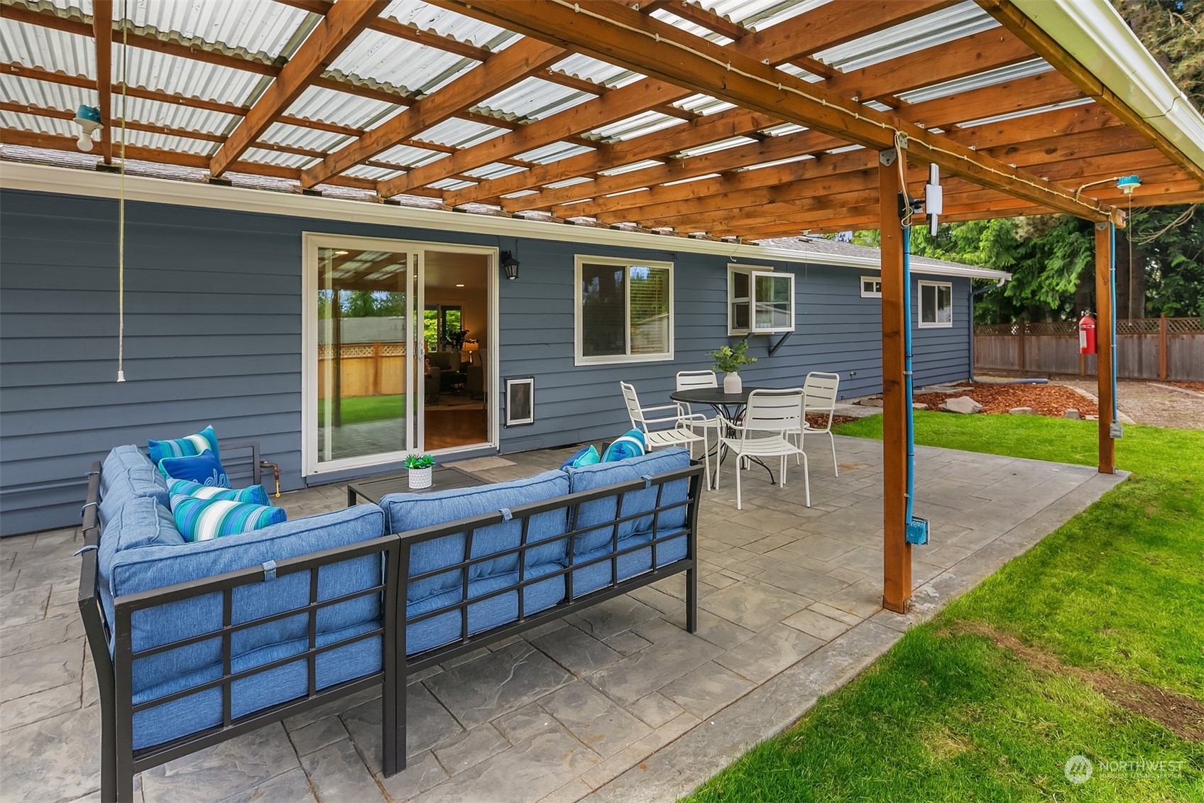 2919 Stafford Way Bothell, WA 98012 - Photo 29 of 30 a view of a porch with furniture