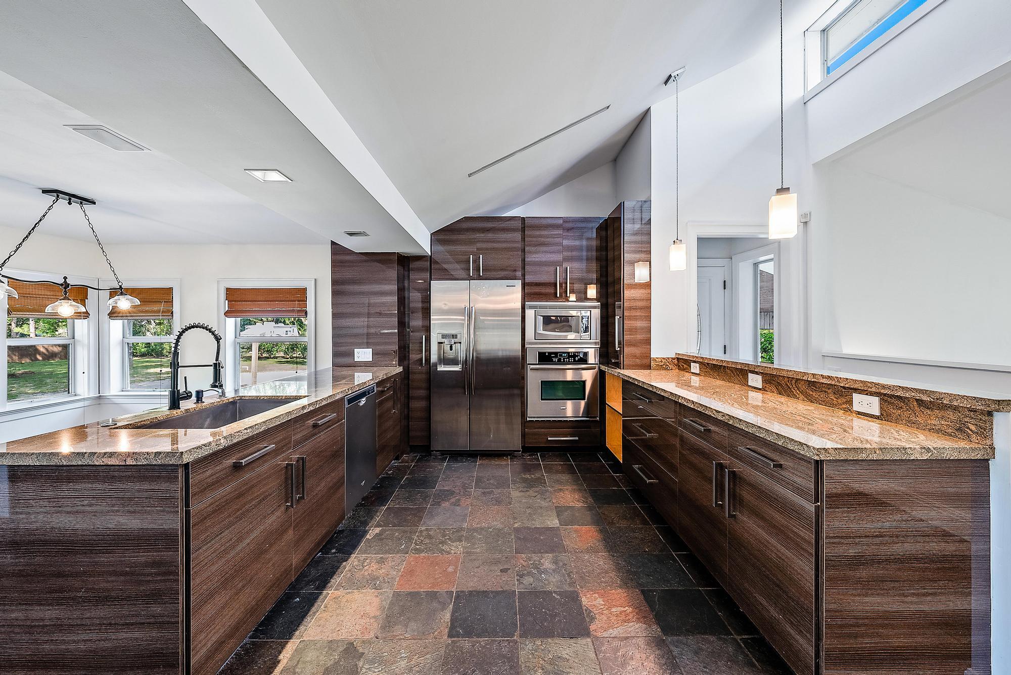 17693 Brian Way Jupiter, FL 33478 - Photo 13 of 43 17693 Brian Way -19