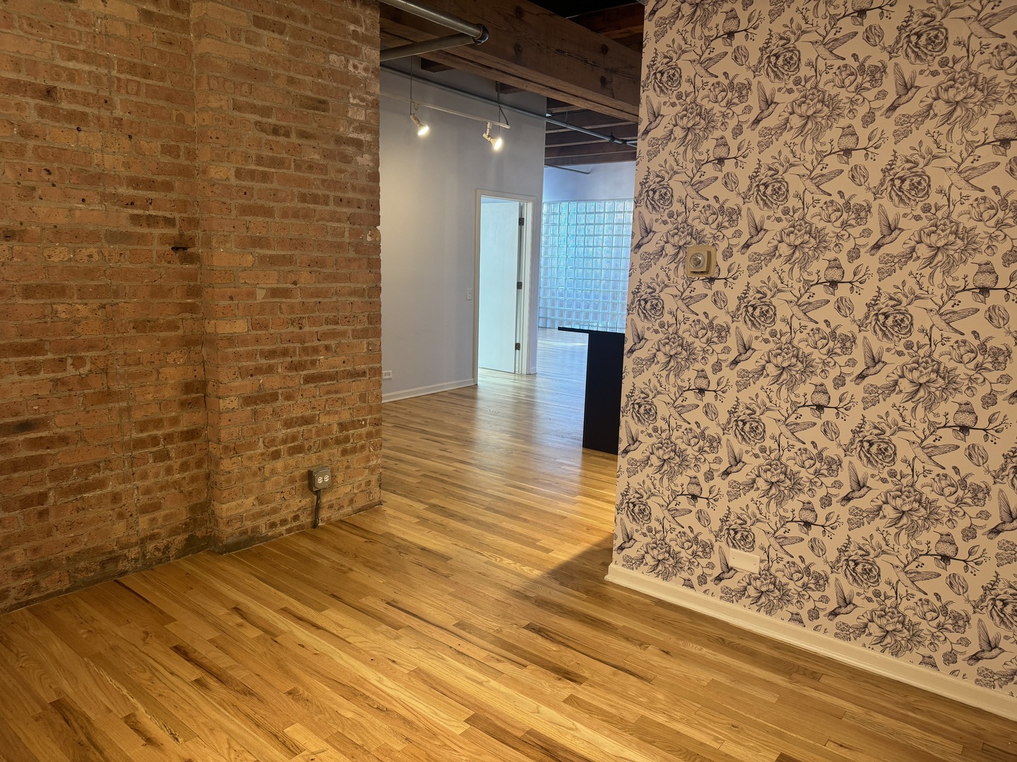 14 North Peoria Street, Unit 4F Chicago, IL 60607 - Photo 18 of 20