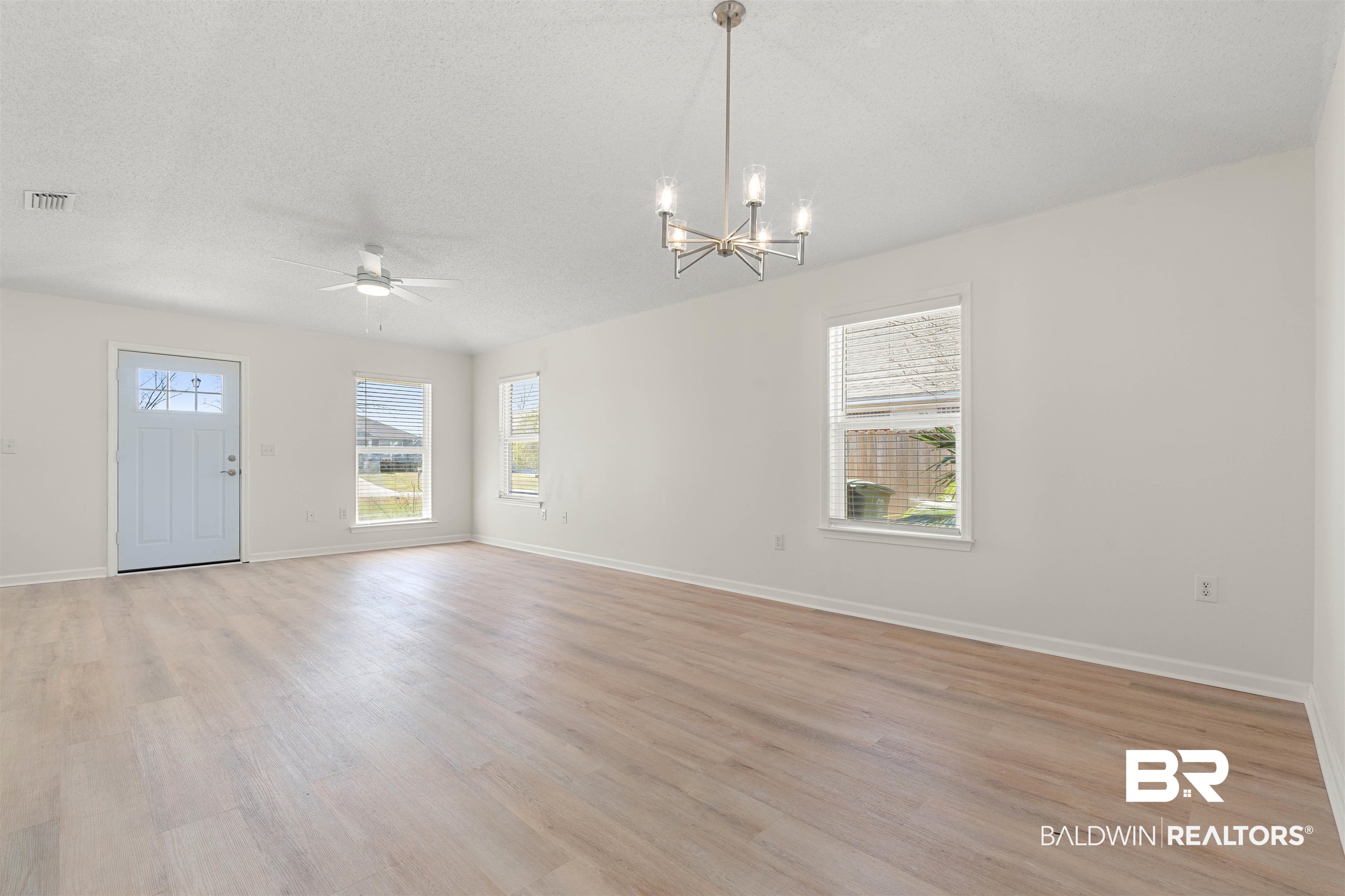 1592 Abbey Loop Foley, AL 36535 - Photo 7 of 25