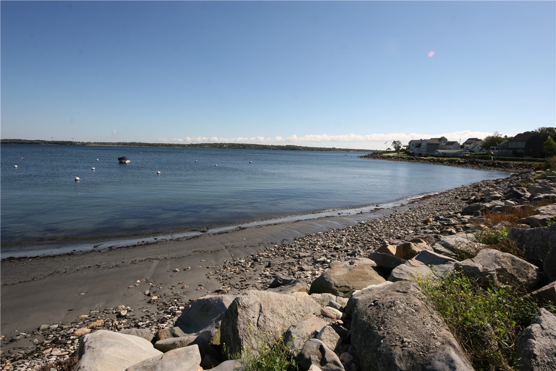81 Camden Road Narragansett, RI 02882 - Photo 24 of 31