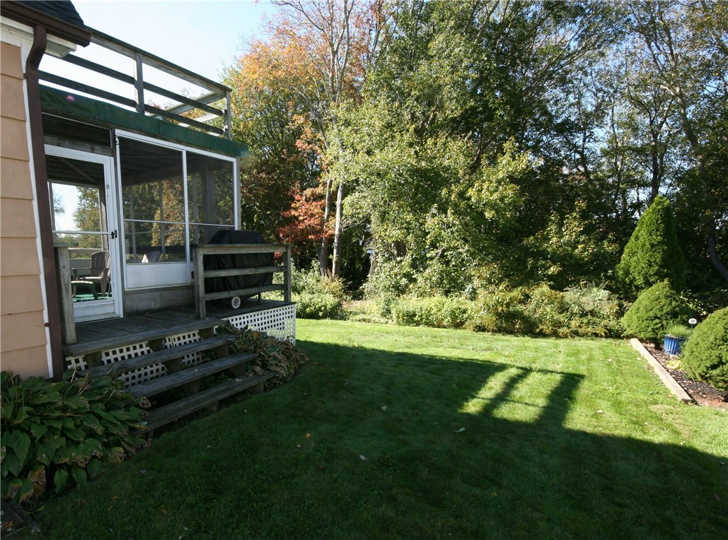 81 Camden Road Narragansett, RI 02882 - Photo 8 of 31