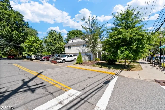 $849,888 | 243 Main Street, New Milford, NJ 07646