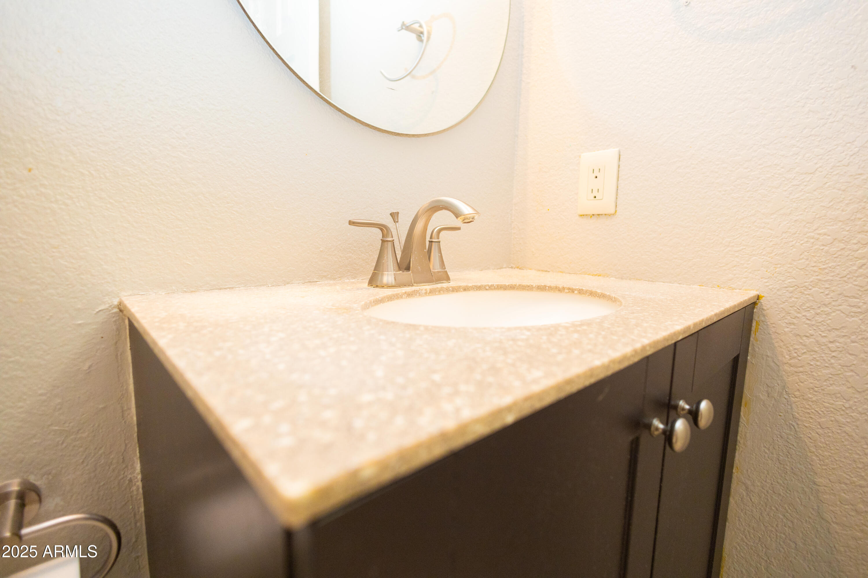 434 North Christine Avenue Douglas, AZ 85607 - Photo 31 of 39 a close view of sink