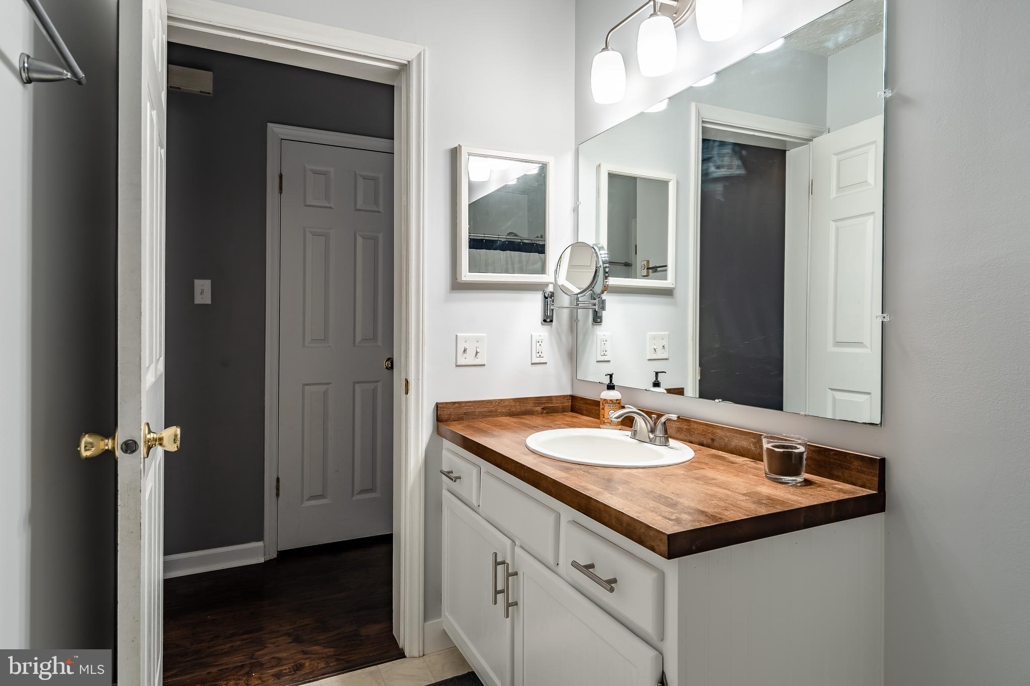102 Leary Road Honey Brook, PA 19344 - Photo 18 of 40 Bathroom