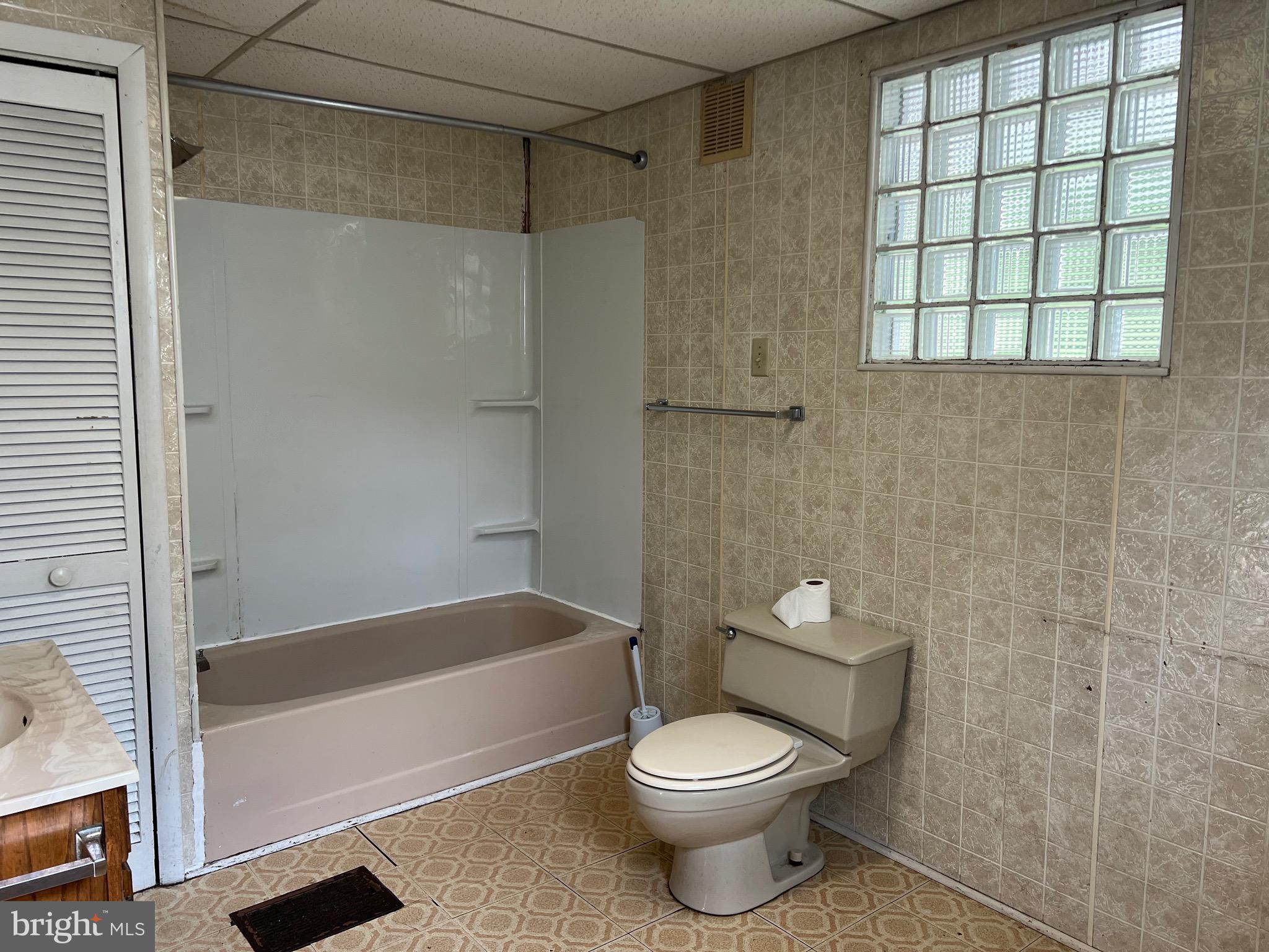 43 High Street Lonaconing, MD 21539 - Photo 18 of 20 BATH