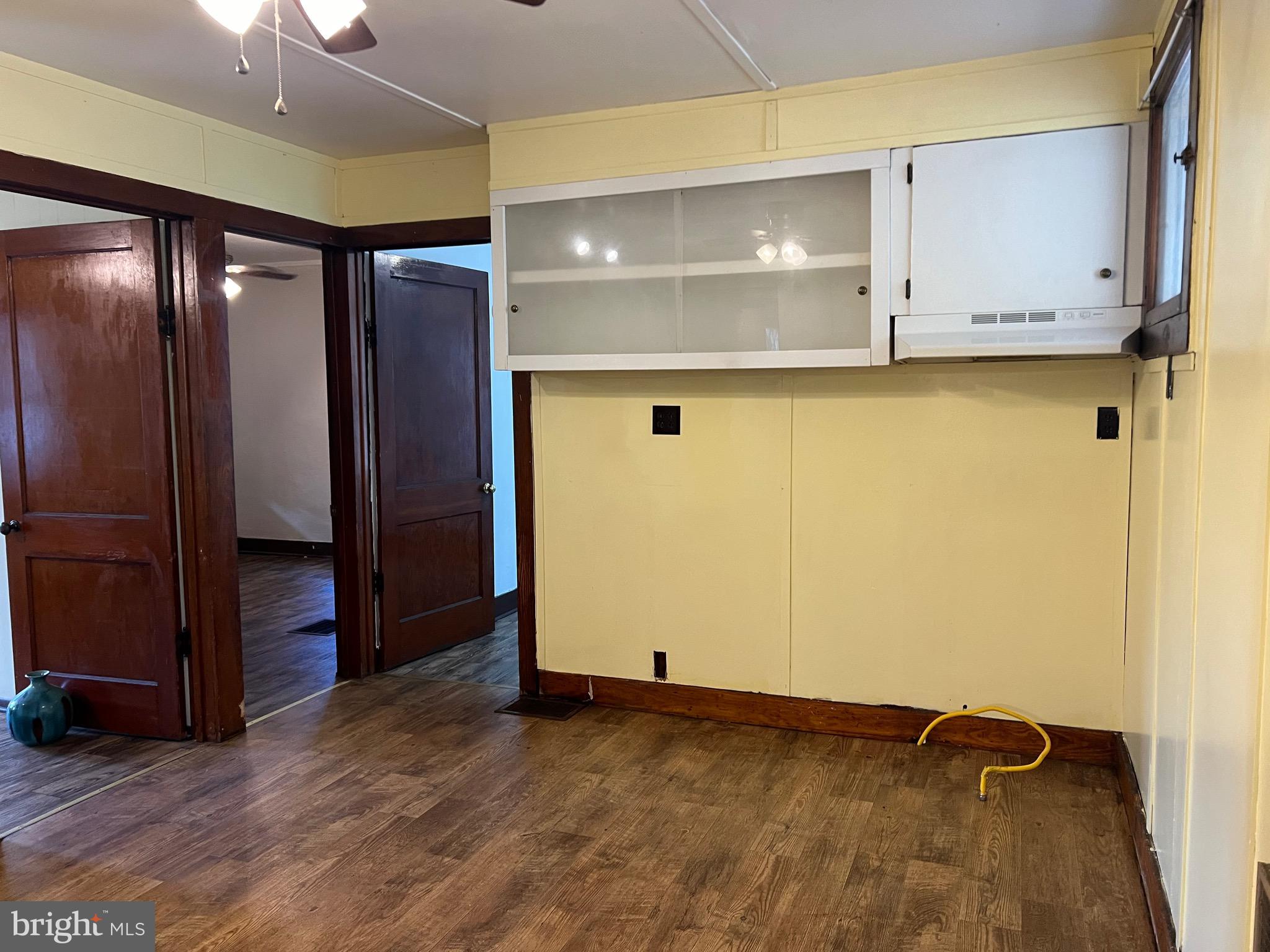 43 High Street Lonaconing, MD 21539 - Photo 10 of 20 KITCHEN