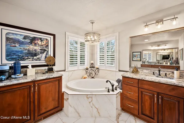 $1,799,900 | 4768 West Mill River Court, Coeur D'Alene, ID 83814