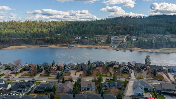 $1,799,900 | 4768 West Mill River Court, Coeur D'Alene, ID 83814