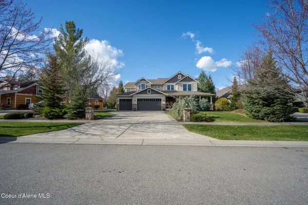 $1,799,900 | 4768 West Mill River Court, Coeur D'Alene, ID 83814
