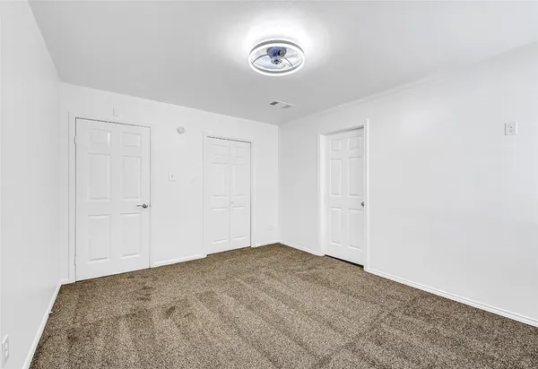 $245,000 | 2016 South Houston Road, Pasadena, TX 77502